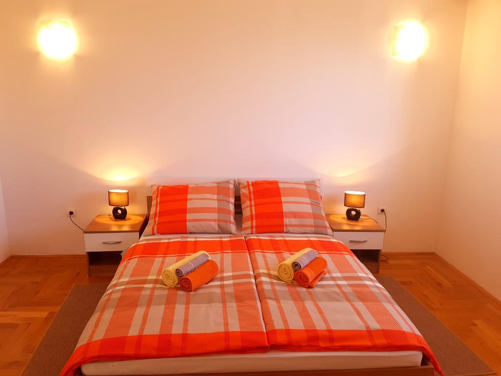 Apartman Dubravka 1 Ловран Екстериор снимка