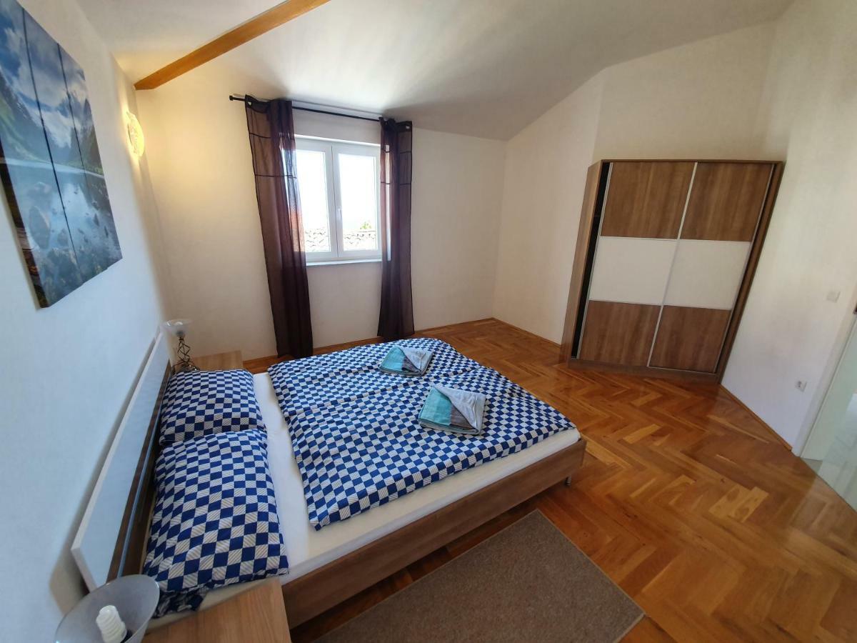 Apartman Dubravka 1 Ловран Екстериор снимка